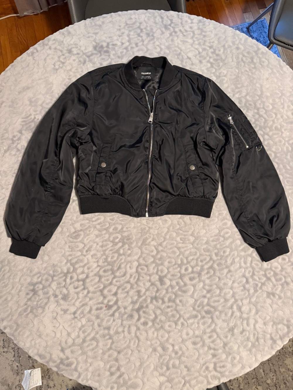 Pull&Bear Black Cropped Bomber Jacket